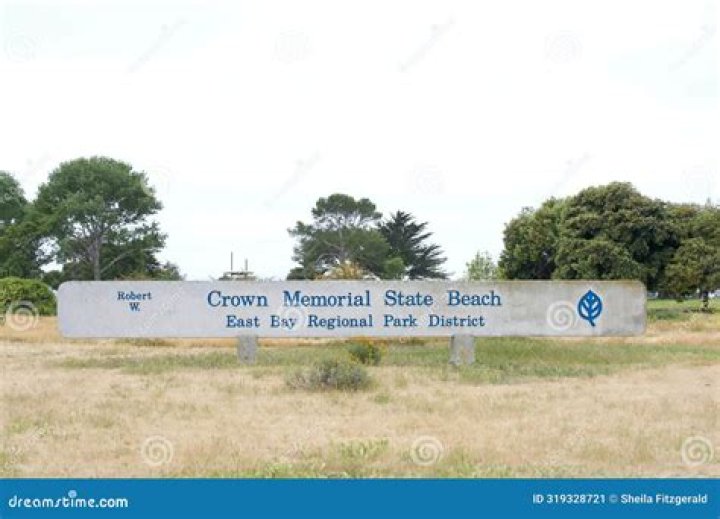 Crown Memorial In Milwaukie | Honor, Respect, Trust