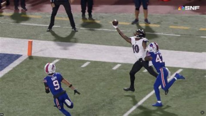 DeAndre Hopkins' Touchdown Celebration Honors His Mother