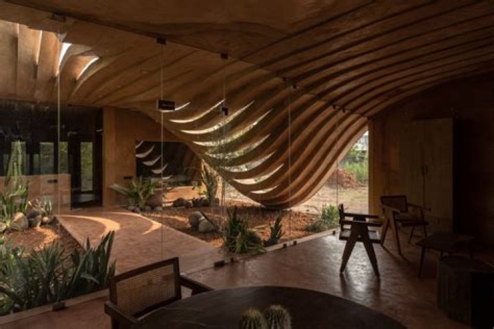 Discover Mud House Architectural Wonders: A Visual Exploration