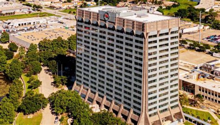 Discovering Pegasus Plaza Dallas: An Enchanting Urban Oasis