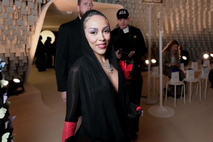 Doja Cat Shines In Her Guest Appearance On Dave