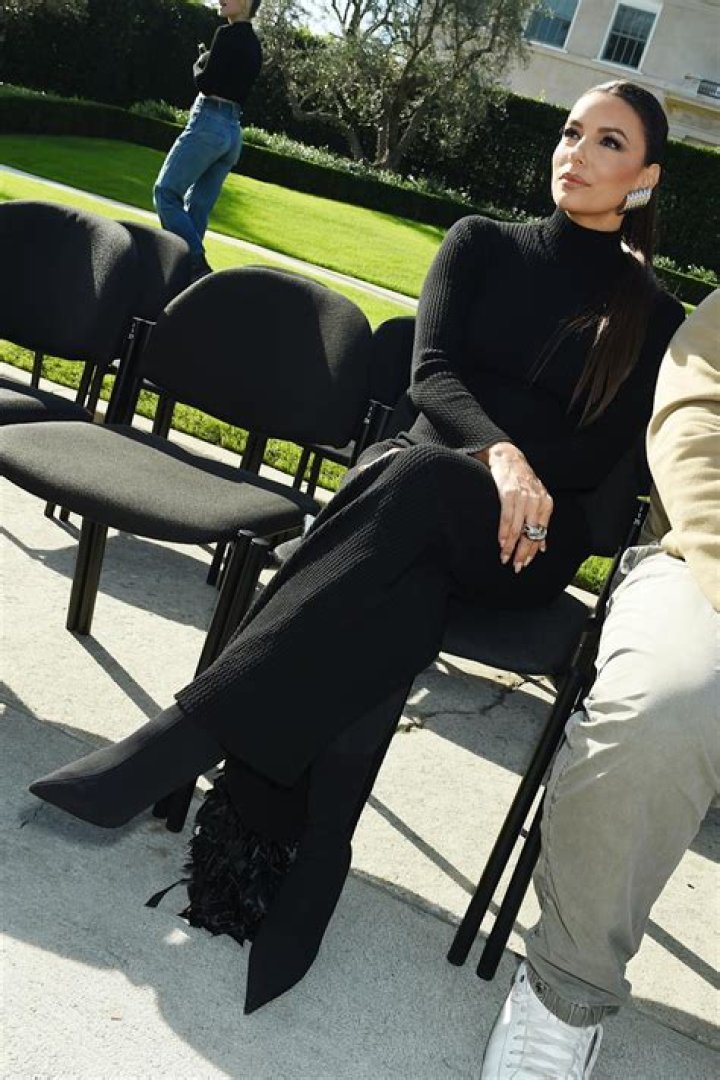 Eva Longoria Boots: Stylish Footwear Inspired By Hollywood Glamour