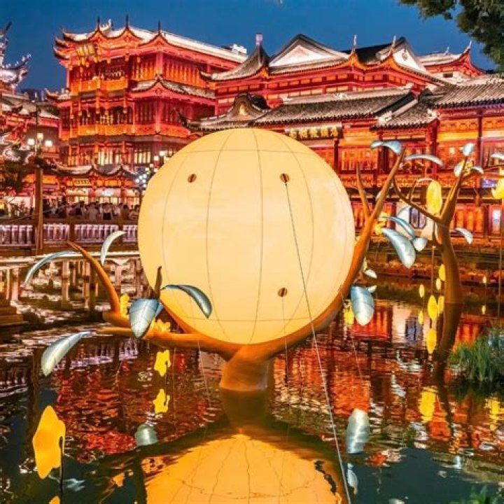 Immerse Yourself In The Enchanting Glamour Of Old Shanghai