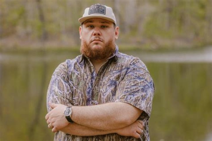 Luke Combs' Childhood: A Journey Of Heartbreak And Triumph