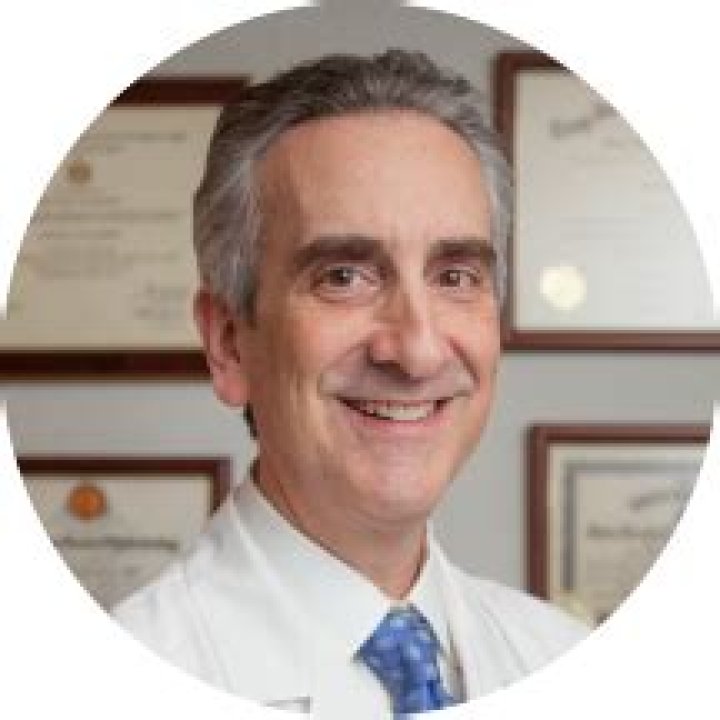 Meet Dr. Eric Pearlstein: Leading Orthopedic Expert