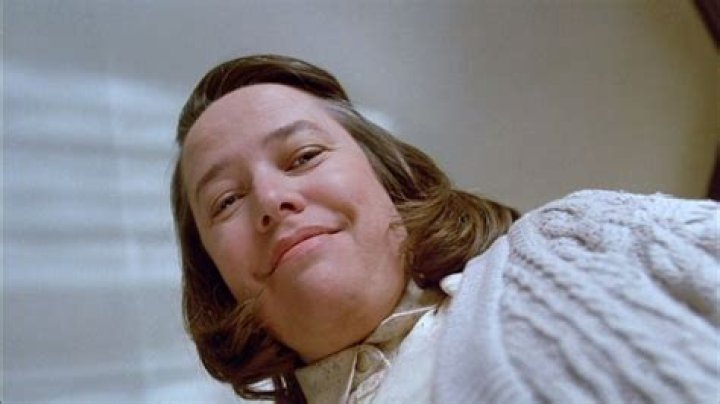 Stunning Images From The Iconic Movie "Misery"