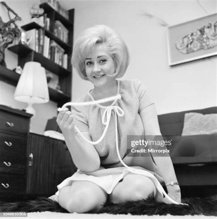 Stunning Liz Fraser Photos: Capture The Moments