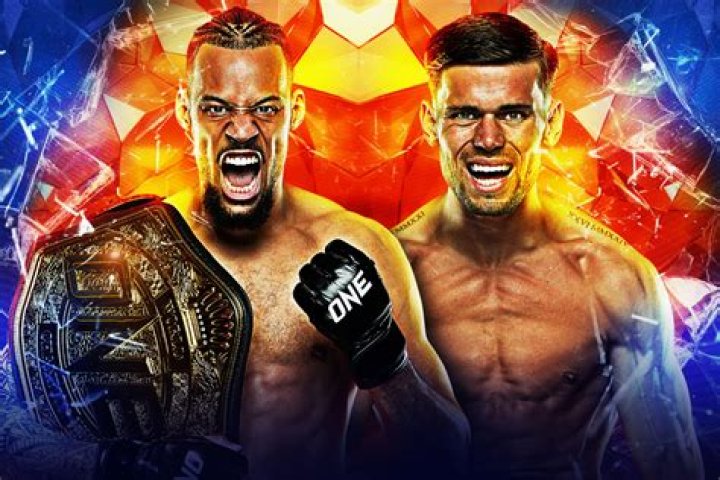 The Showdown: Jarvis Vs. Michael Le