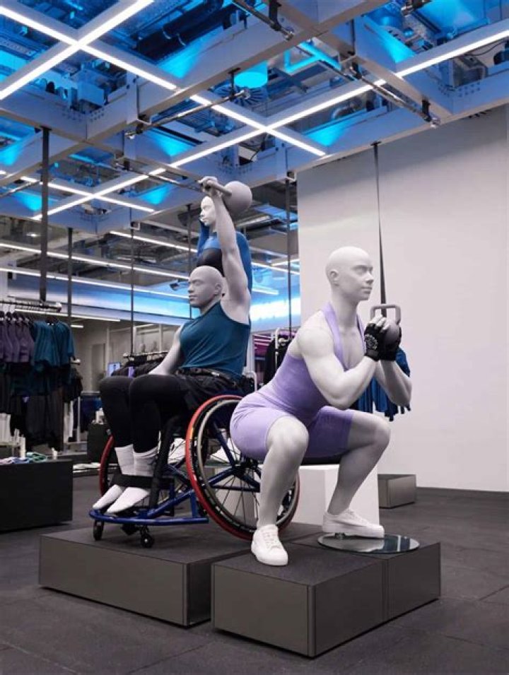 Unbeatable Colombian Mannequins For Unforgettable Retail Spaces